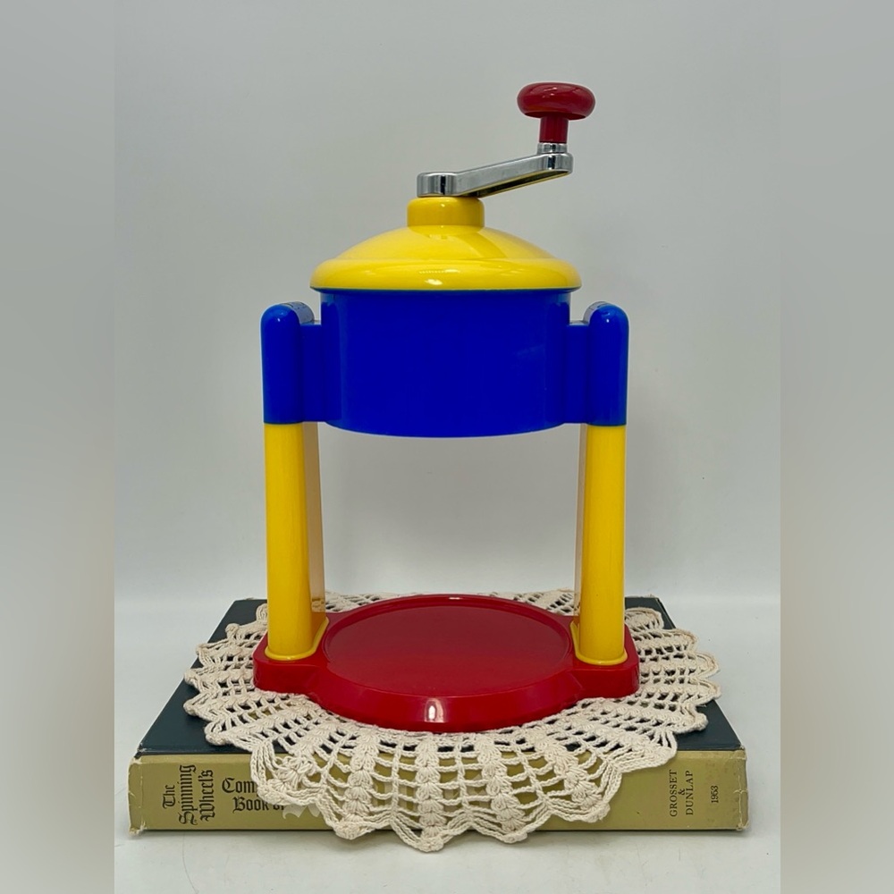 vintage Zojirushi Elephant Hi Ice Home Ice Shaver M-5000 | Retro Ice Shaver